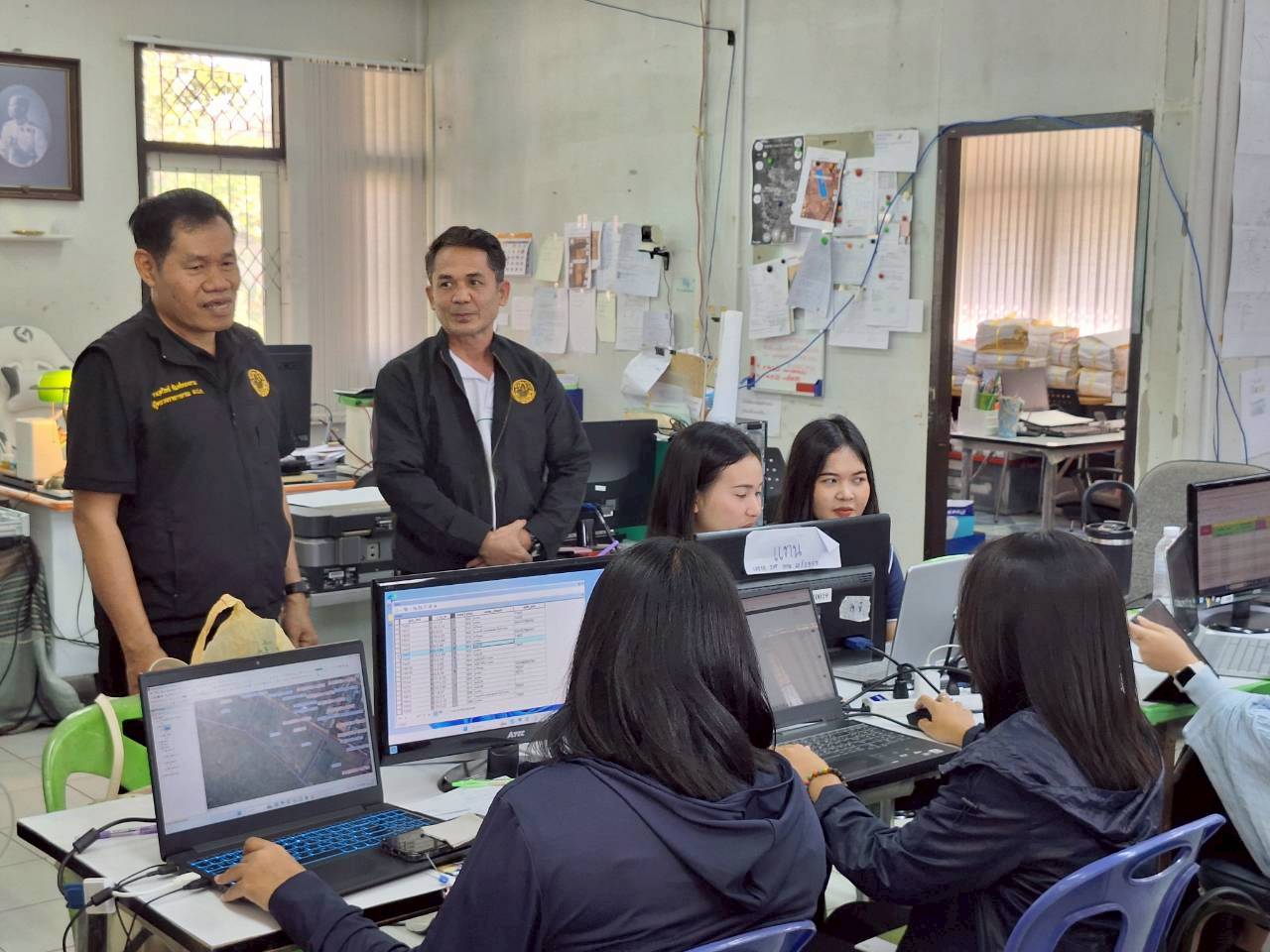 title - ผู้ตรวจราชการ ส.ป.ก. ประชุมตรวจราชการและติดตามความก้าวหน้าผลการดำเนินงานตามแผนการตรวจราชการของผู้ตรวจราชการสำนักงานการปฏิรูปที่ดินเพื่อเกษตรกรรม ประจำปีงบประมาณ พ.ศ. 2569 รอบที่ 1 เขตตรวจราชการที่ 12 จังหวัดขอนแก่น 